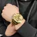 Relógio Diesel Masculino Cronógrafo Fundo Dourado com Pulseira de Metal Dourada DZ4360